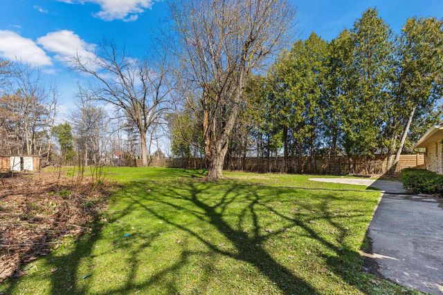 8727 Kildeer COURT, Brown Deer, WI 53209