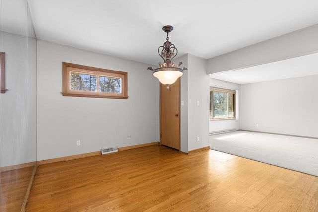 8727 Kildeer COURT, Brown Deer, WI 53209
