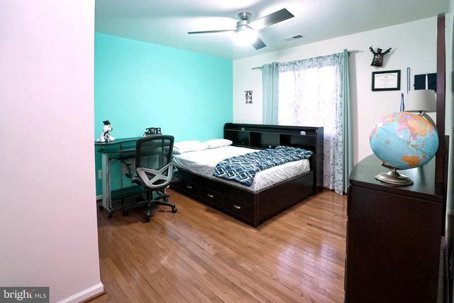 25957 DONOVAN DR, Chantilly, VA 20152