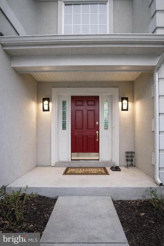 25957 DONOVAN DR, Chantilly, VA 20152