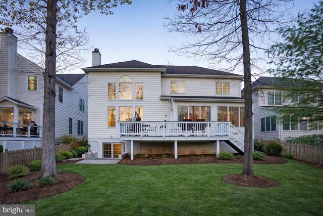 25957 DONOVAN DR, Chantilly, VA 20152