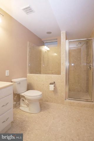 25957 DONOVAN DR, Chantilly, VA 20152