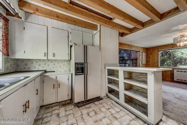 6864 E Sunnyside Rd, Coeur D'alene, ID 83814