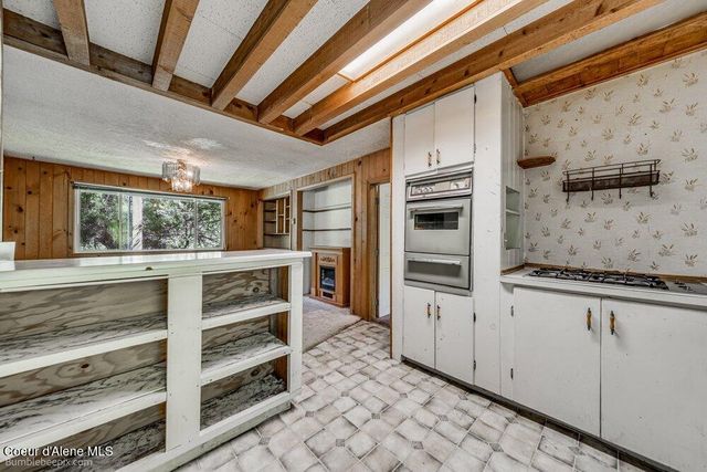 6864 E Sunnyside Rd, Coeur D'alene, ID 83814