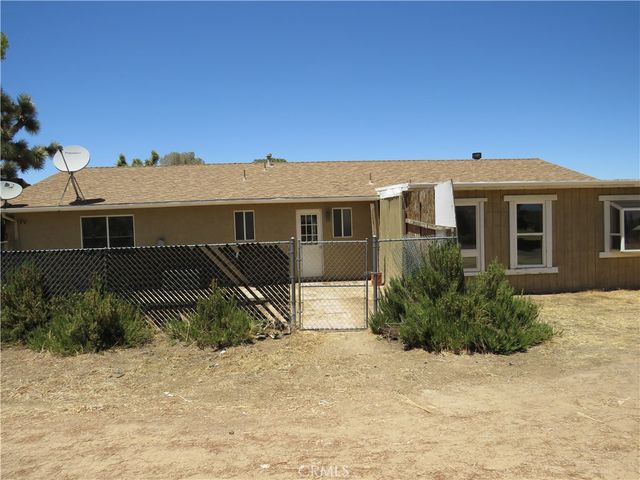 9121 4th Street, Phelan, CA 92371