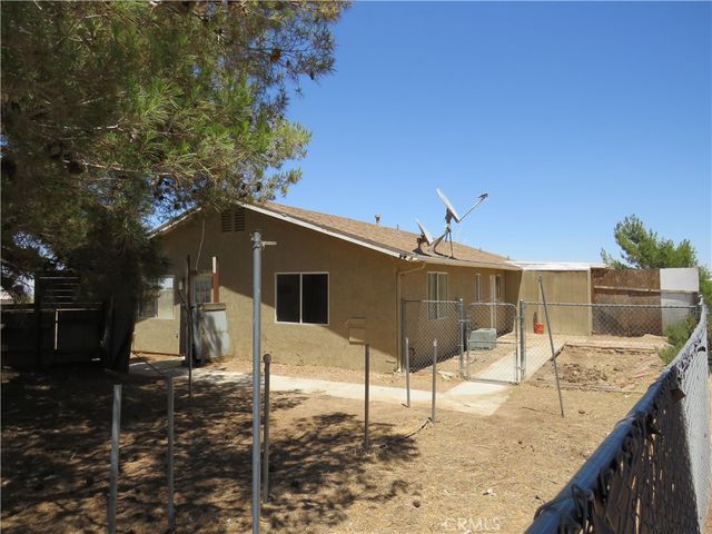 9121 4th Street, Phelan, CA 92371