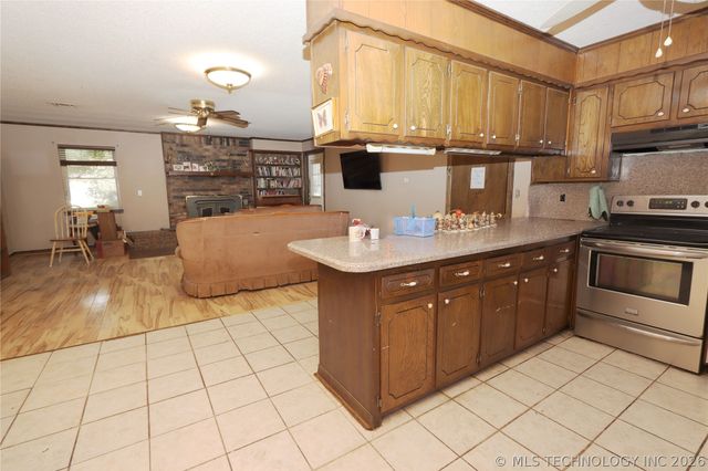 7595 E 19th Street S, Muskogee, OK 74403