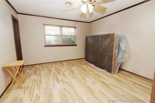 7595 E 19th Street S, Muskogee, OK 74403