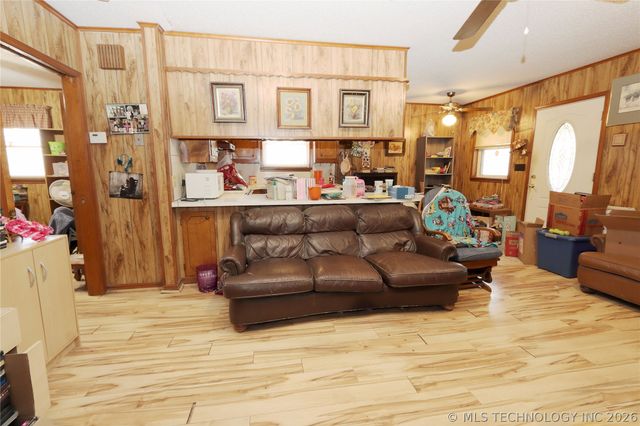 7595 E 19th Street S, Muskogee, OK 74403