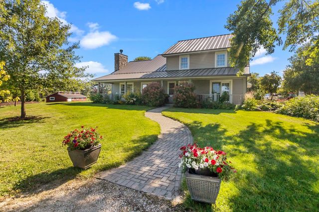 19303 Mcguire Road, Harvard, IL 60033