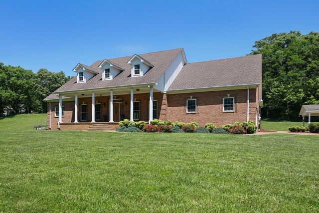 2219 Mack Benderman Rd, Culleoka, TN 38451