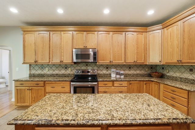 2219 Mack Benderman Rd, Culleoka, TN 38451