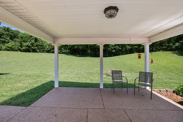 2219 Mack Benderman Rd, Culleoka, TN 38451