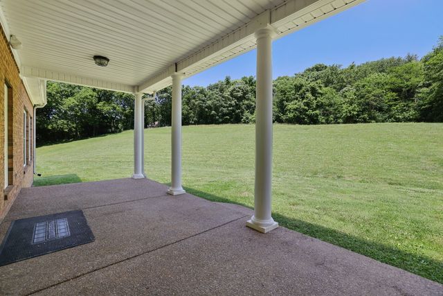 2219 Mack Benderman Rd, Culleoka, TN 38451