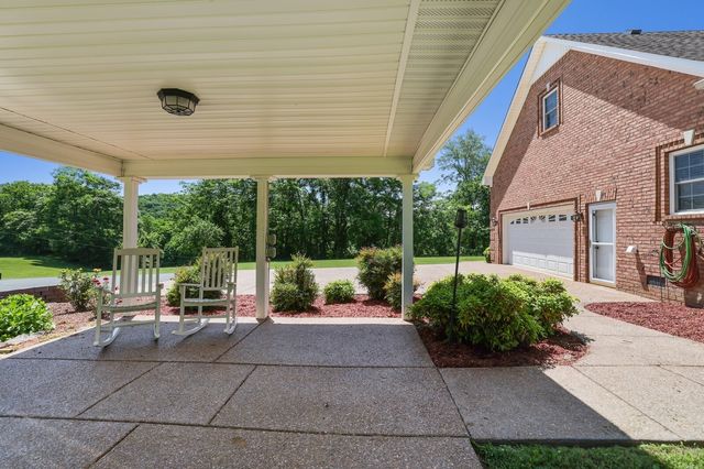 2219 Mack Benderman Rd, Culleoka, TN 38451