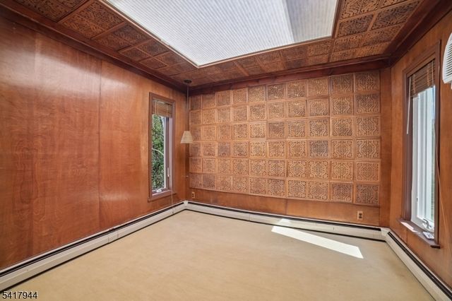 67 Sun Valley Way, Morris Plains Boro, NJ 07950