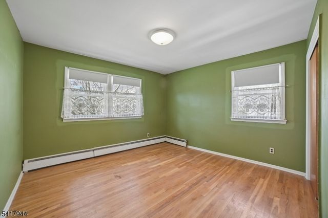 67 Sun Valley Way, Morris Plains Boro, NJ 07950