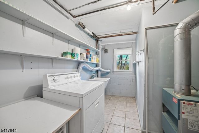 67 Sun Valley Way, Morris Plains Boro, NJ 07950