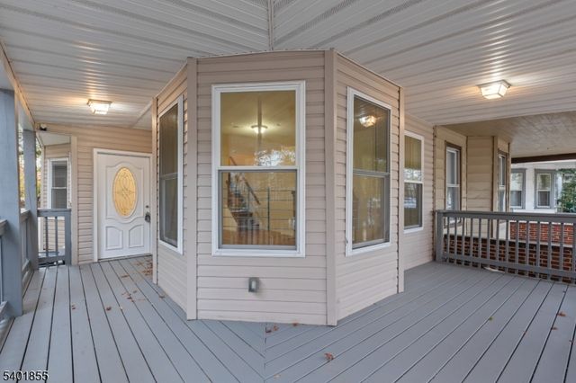 921 Carteret Ave, Trenton City, NJ 08618