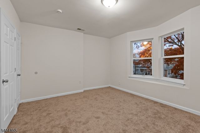 921 Carteret Ave, Trenton City, NJ 08618