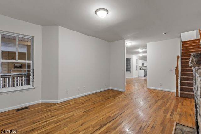 921 Carteret Ave, Trenton City, NJ 08618