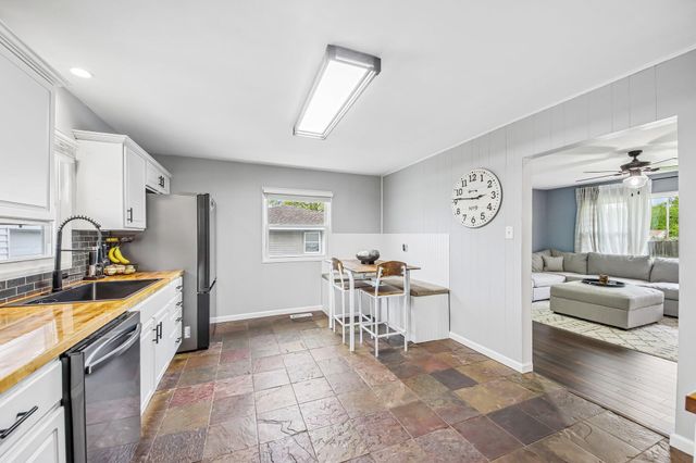 1906 Edison Street, Schererville, IN 46375
