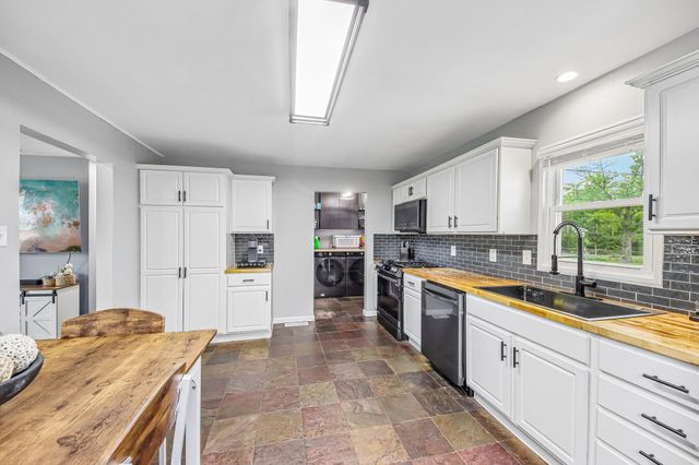 1906 Edison Street, Schererville, IN 46375