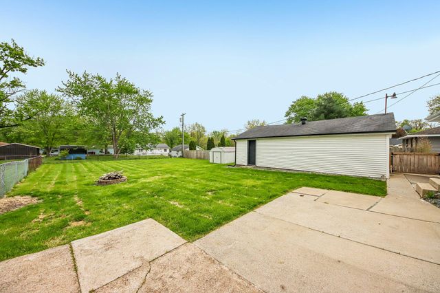 1906 Edison Street, Schererville, IN 46375