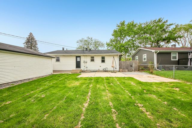 1906 Edison Street, Schererville, IN 46375