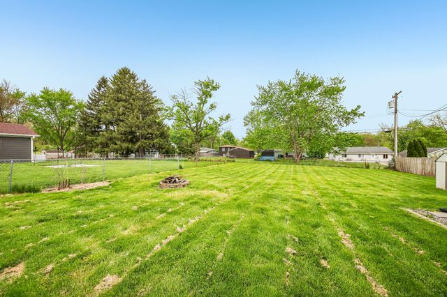 1906 Edison Street, Schererville, IN 46375