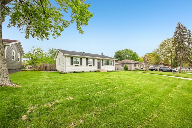 1906 Edison Street, Schererville, IN 46375