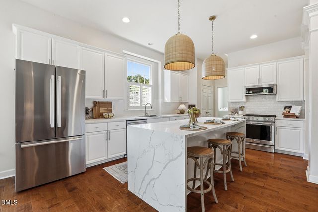 202 Sir Walker Lane, Cary, NC 27519