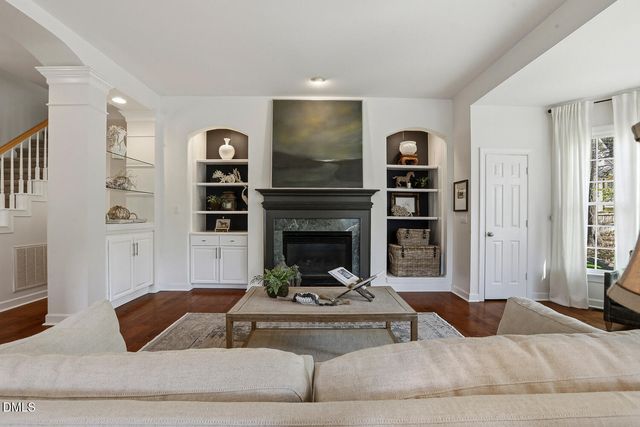 202 Sir Walker Lane, Cary, NC 27519