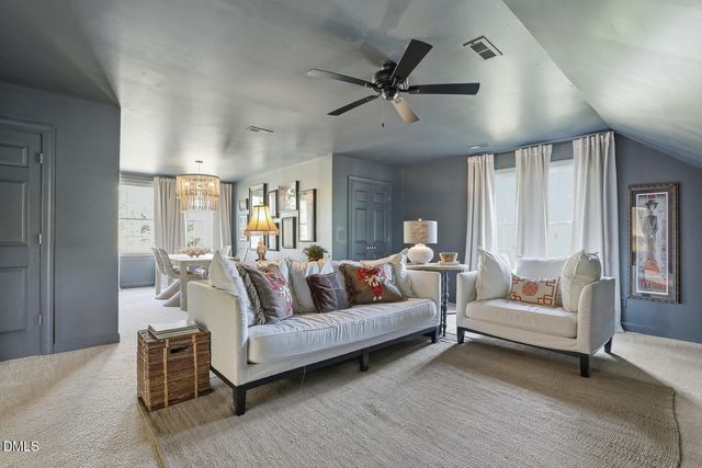 202 Sir Walker Lane, Cary, NC 27519