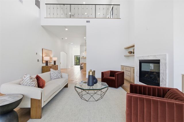 145 Sawgrass Drive, Heath, TX 75032