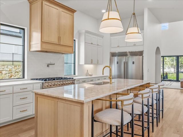 145 Sawgrass Drive, Heath, TX 75032