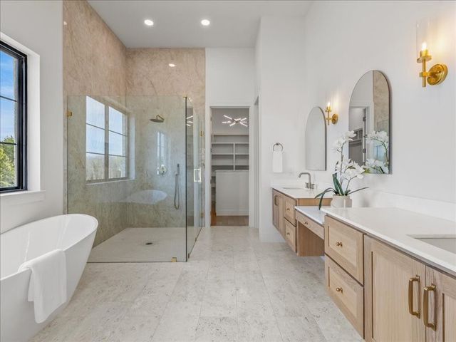 145 Sawgrass Drive, Heath, TX 75032