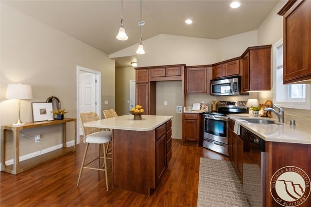 1629 Lone Pine Drive, Billings, MT 59101