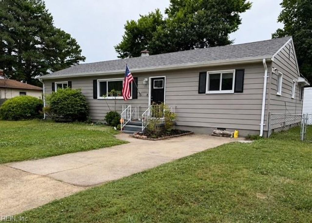 815 Rutledge RD, Chesapeake, VA 23320