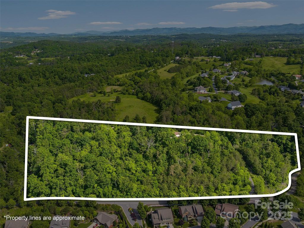 144 Pinebrook Road, Asheville, NC 28804