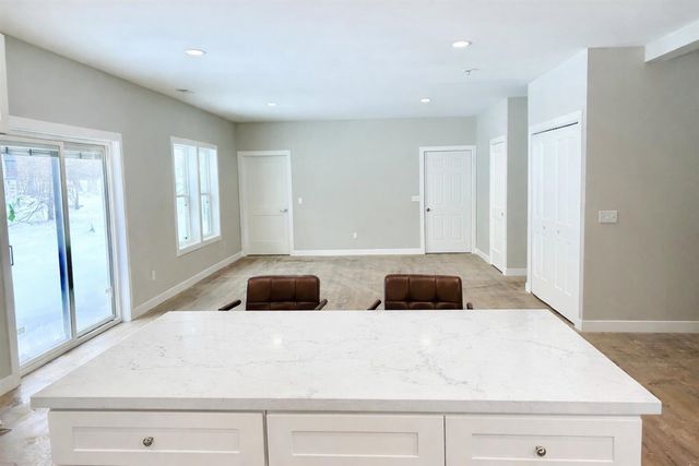 354 Nicole Drive, Grand Rapids, MI 49534