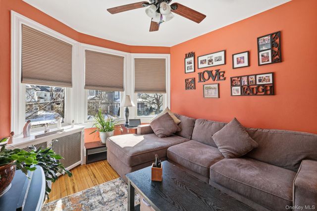 32 Brookside Place, New Rochelle, NY 10801