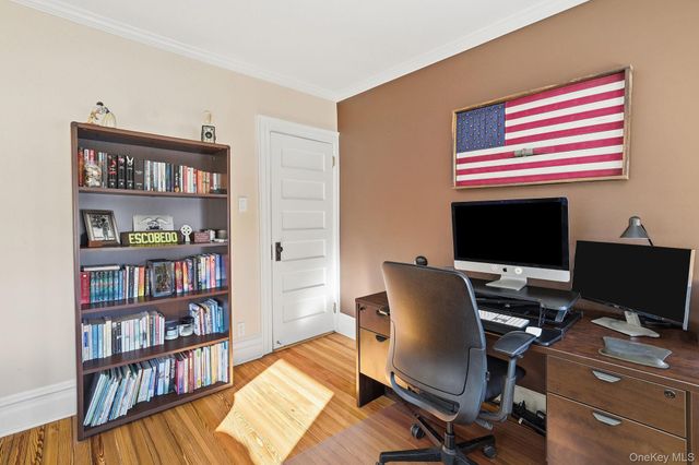 32 Brookside Place, New Rochelle, NY 10801