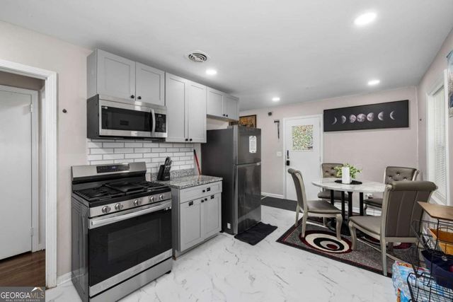 4317 Brookside Drive, Forest Park, GA 30297