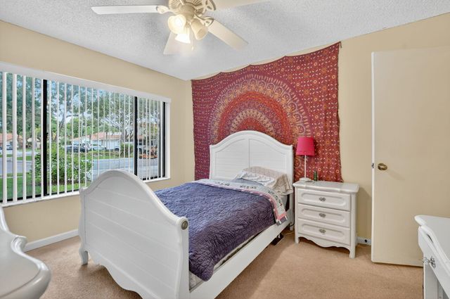 20803 Cabrillo Way, Boca Raton, FL 33428