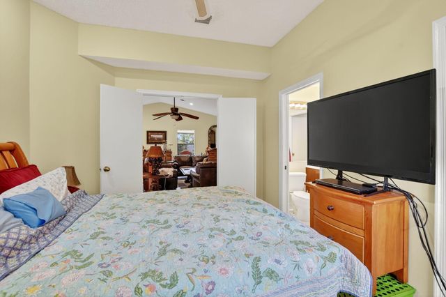 20803 Cabrillo Way, Boca Raton, FL 33428