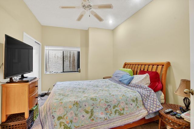 20803 Cabrillo Way, Boca Raton, FL 33428