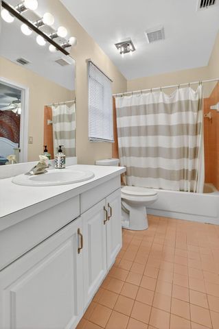 20803 Cabrillo Way, Boca Raton, FL 33428