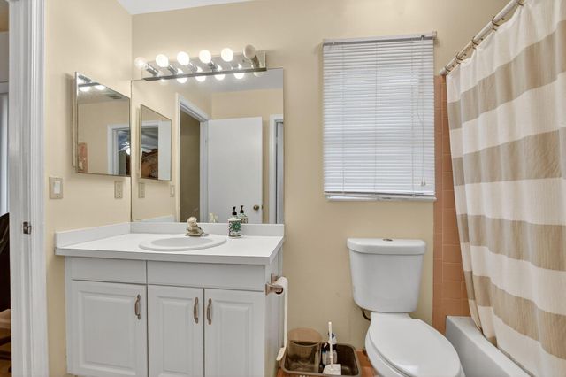 20803 Cabrillo Way, Boca Raton, FL 33428