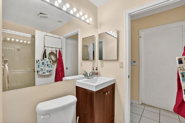 20803 Cabrillo Way, Boca Raton, FL 33428